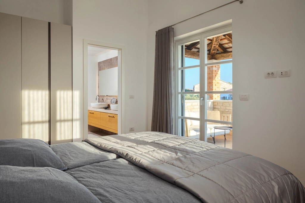 Tar Villa for Up to 10 Guests with Heated Pool