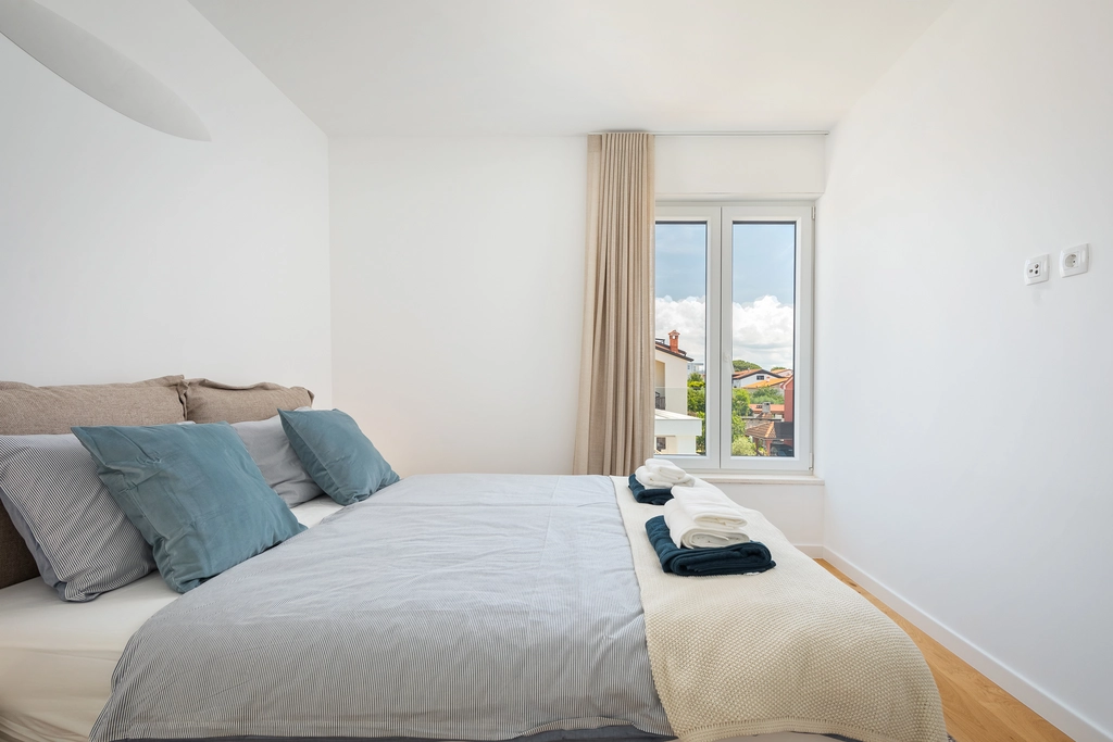 Designer Apartment in Novigrad for up to 6 Guests