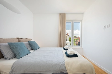 Designer Apartment in Novigrad for up to 6 Guests