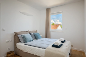 Designer Apartment in Novigrad for up to 6 Guests