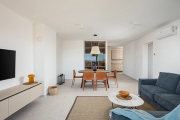 Designer Apartment in Novigrad for up to 6 Guests