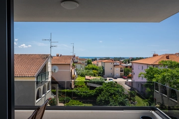 Designer Apartment in Novigrad for up to 6 Guests