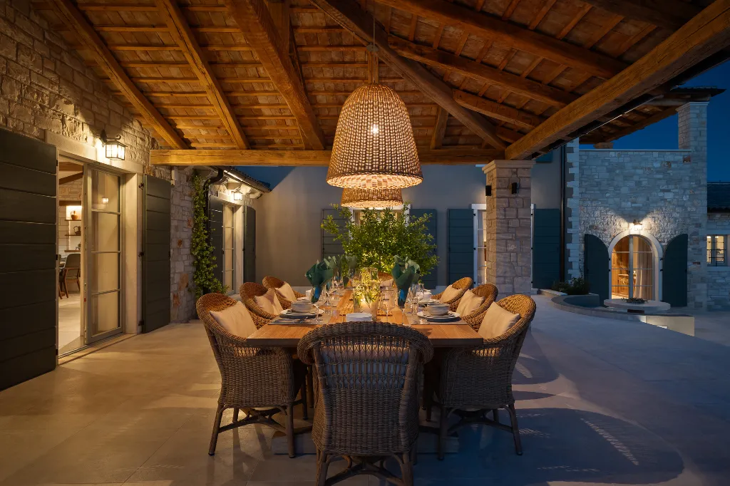 4-Bedroom Villa with Sea Views in Vabriga