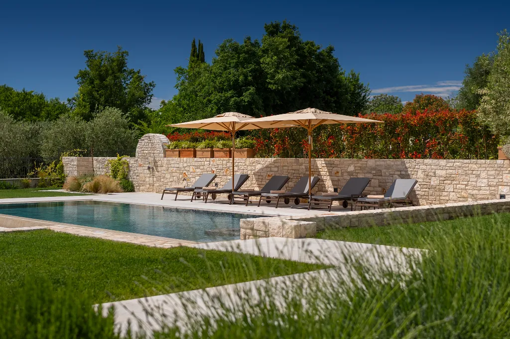 4-Bedroom Villa with Sea Views in Vabriga