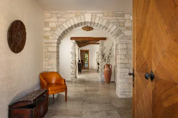 4-Bedroom Villa with Sea Views in Vabriga