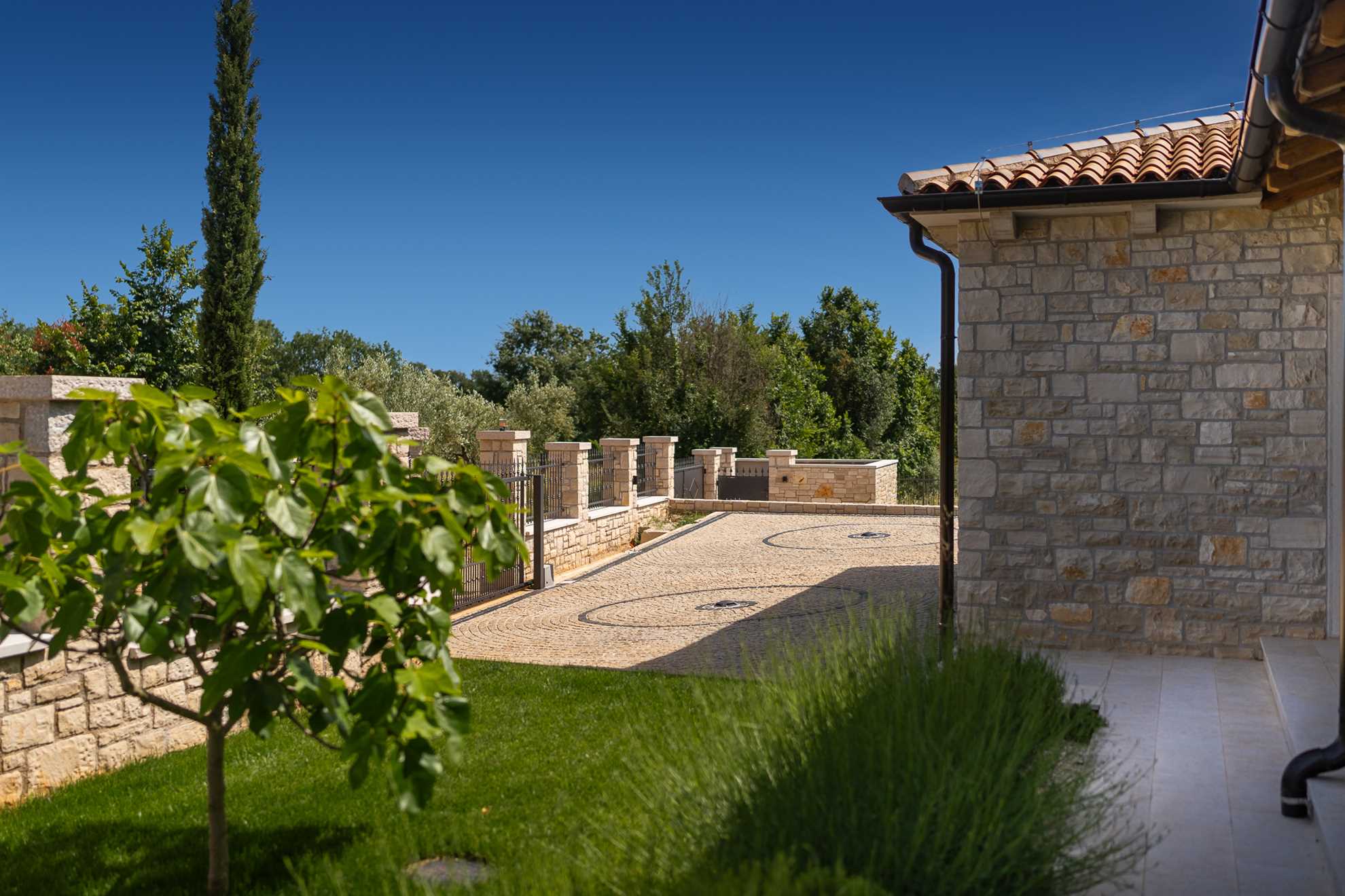 Villa Olive View - Your exclusive retreat