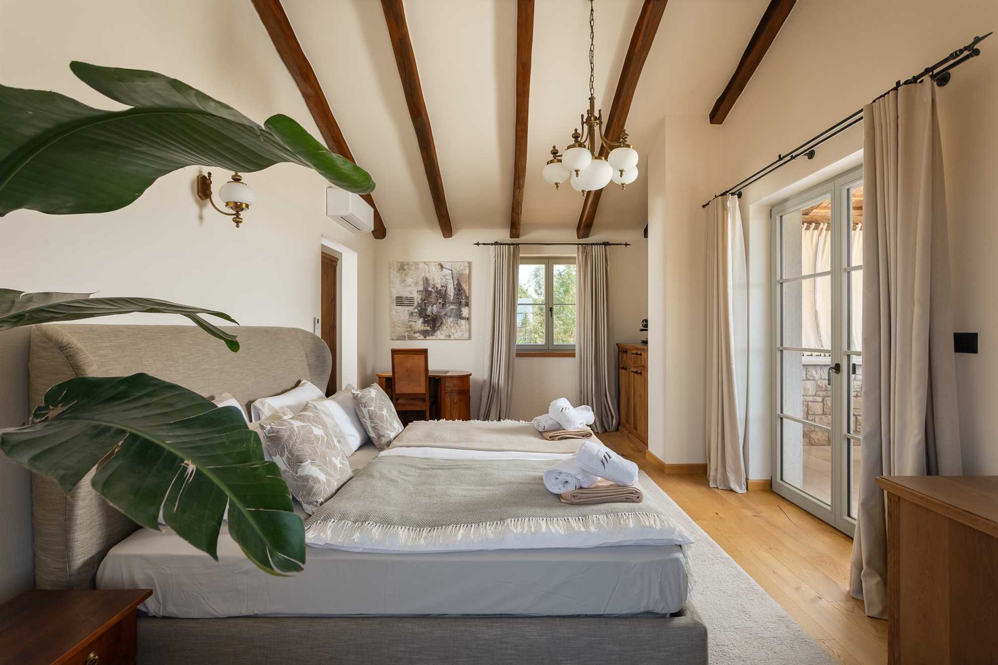 Villa Olive View - Your exclusive retreat