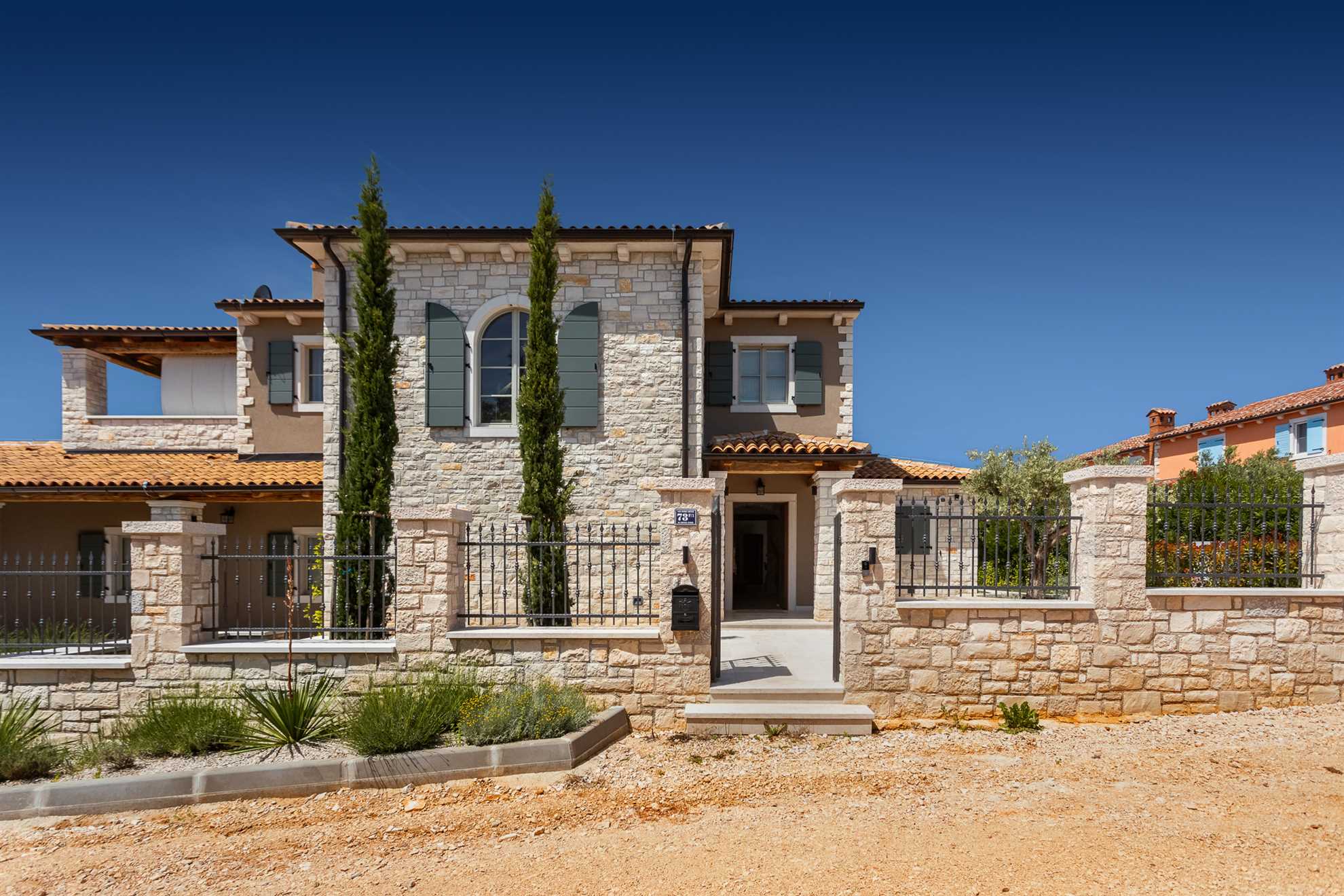 Villa Olive View - Your exclusive retreat