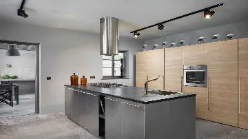 Villa for 10 with Pool in Tinjan