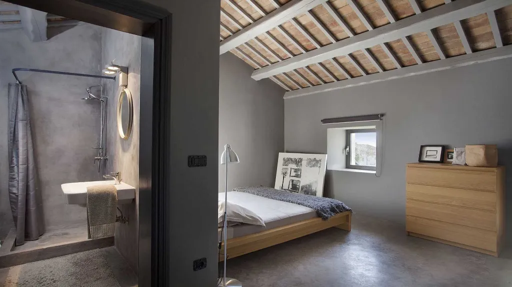 Villa for 10 with Pool in Tinjan