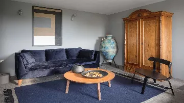 Villa for 10 with Pool in Tinjan