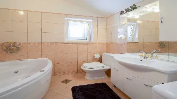 Sea View Villa in Mirca, Brač