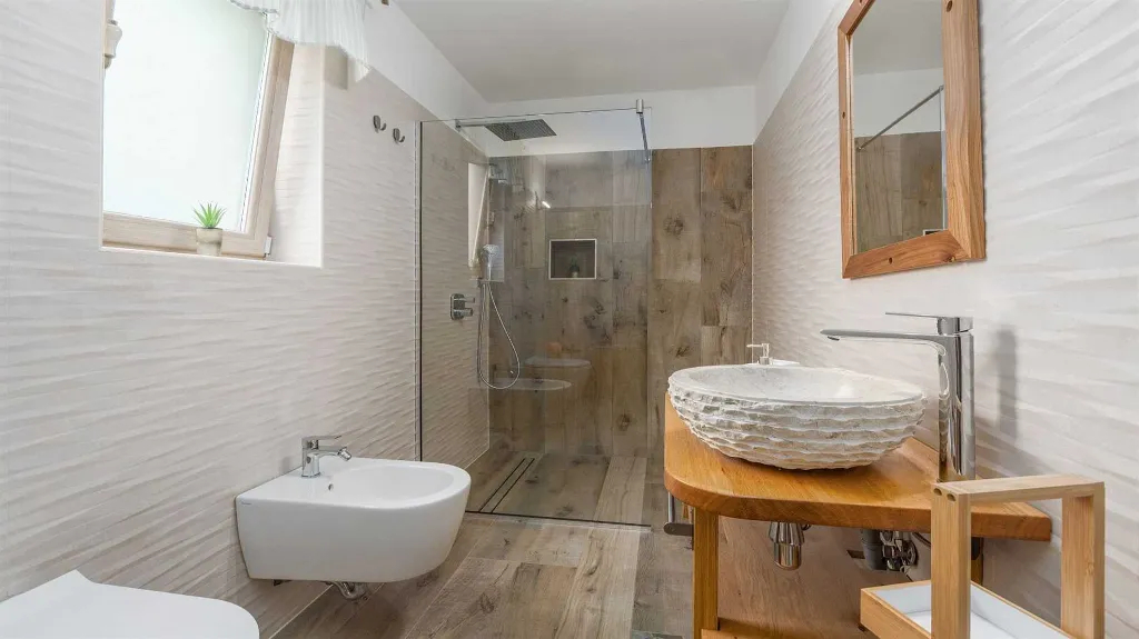 Villa for 8 Guests with Terrace in Višnjan