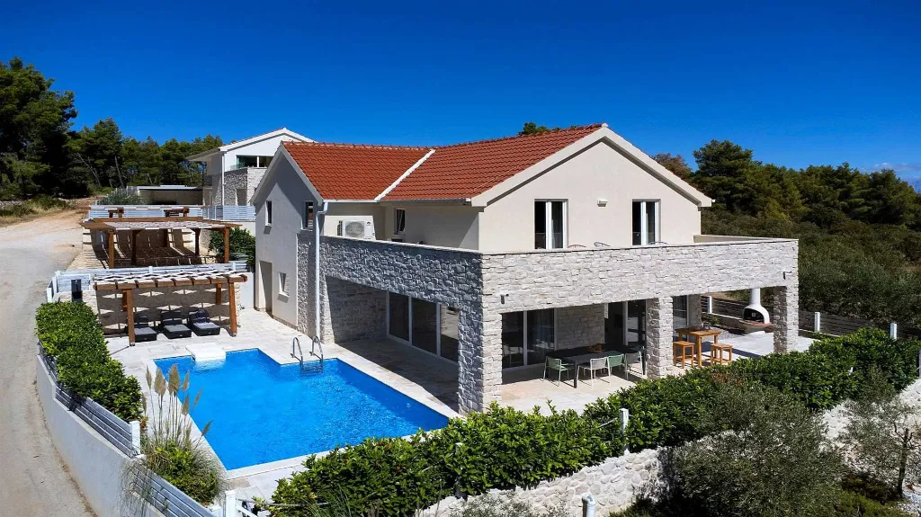 Villa Complex in Pitve, Croatia for 20 Guests