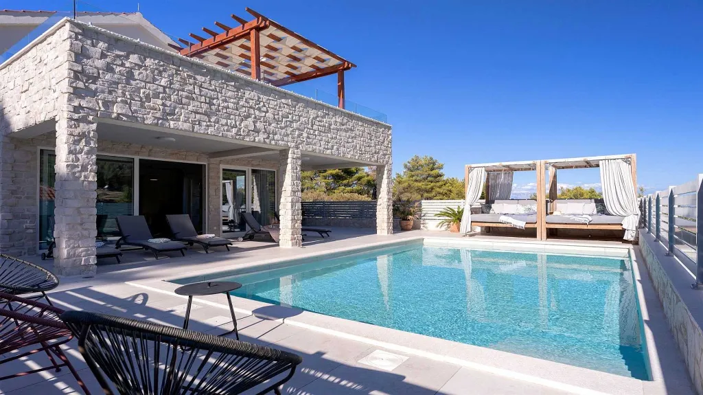 Villa Complex in Pitve, Croatia for 20 Guests