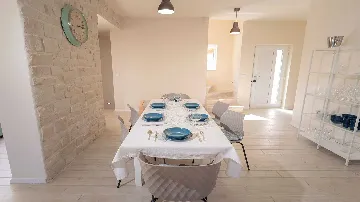Modern Villa in Pitve, Hvar for 8 Guests