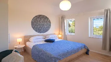 Modern Villa in Pitve, Hvar for 8 Guests