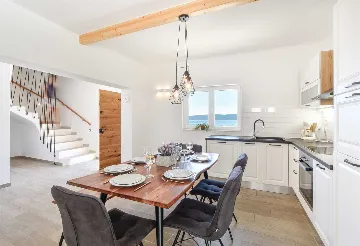 Serene Grove Retreat Pisak