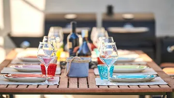 4-Bedroom Villa with Pool in Kaštel