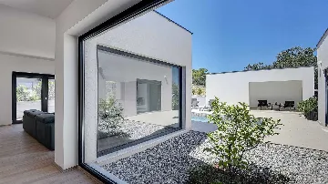 Two-Bedroom Villa with Pool in Vintijan