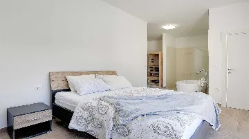 Two-Bedroom Villa with Pool in Vintijan