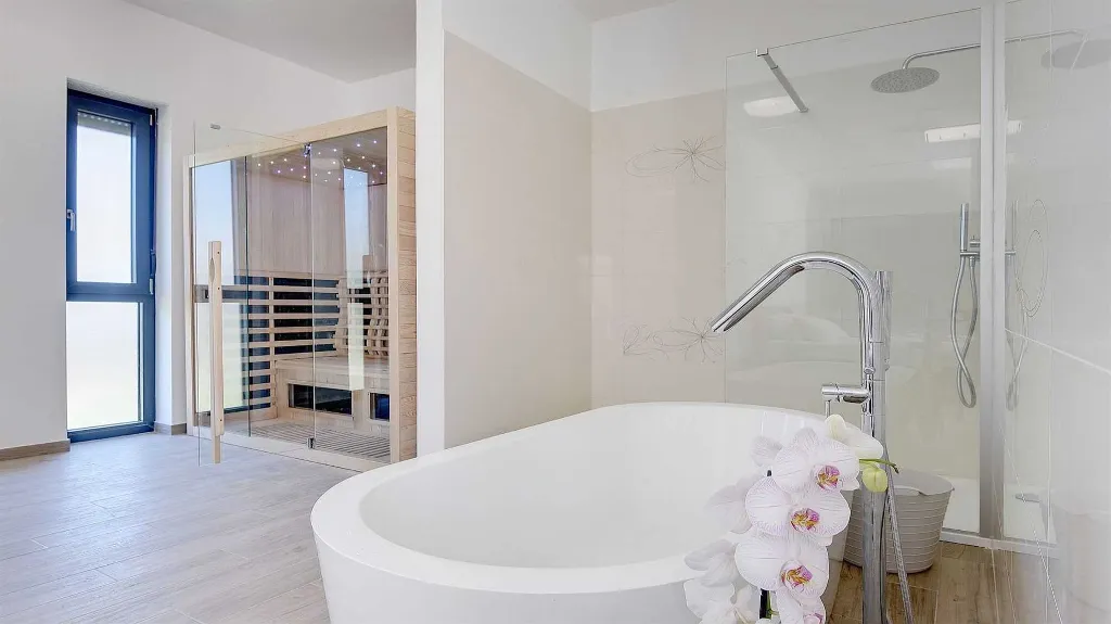 Two-Bedroom Villa with Pool in Vintijan