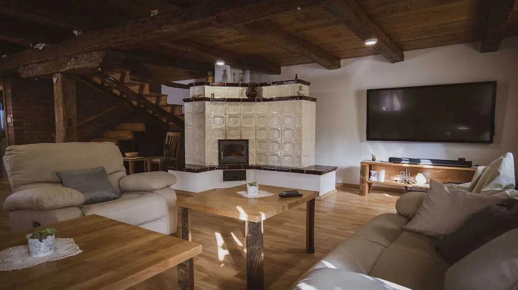 Villa with Sauna and Jacuzzi in Lopatinec
