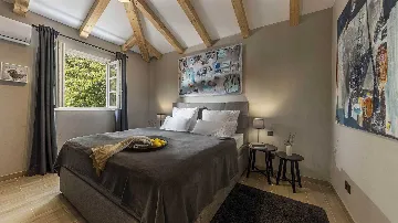 Villa Complex in Tinjan for 12 Guests