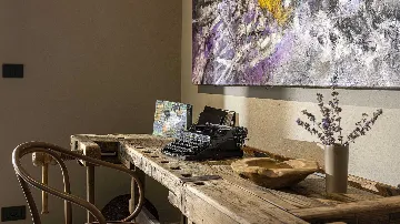 Stone Villa with Pool in Tinjan