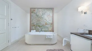 Modern Villa in Vabriga with Pool and Sauna