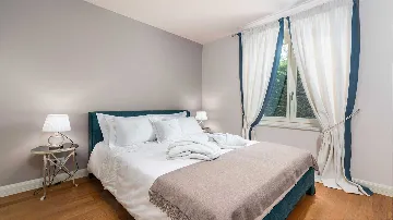 Modern Villa in Vabriga with Pool and Sauna