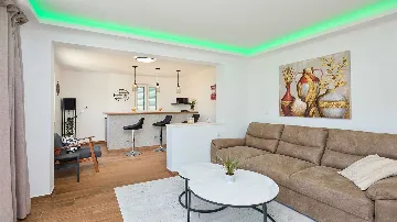 Villa with Pool in Mokošica