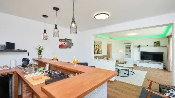 Villa with Pool in Mokošica