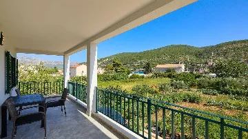 Villa with Pool in Mokošica