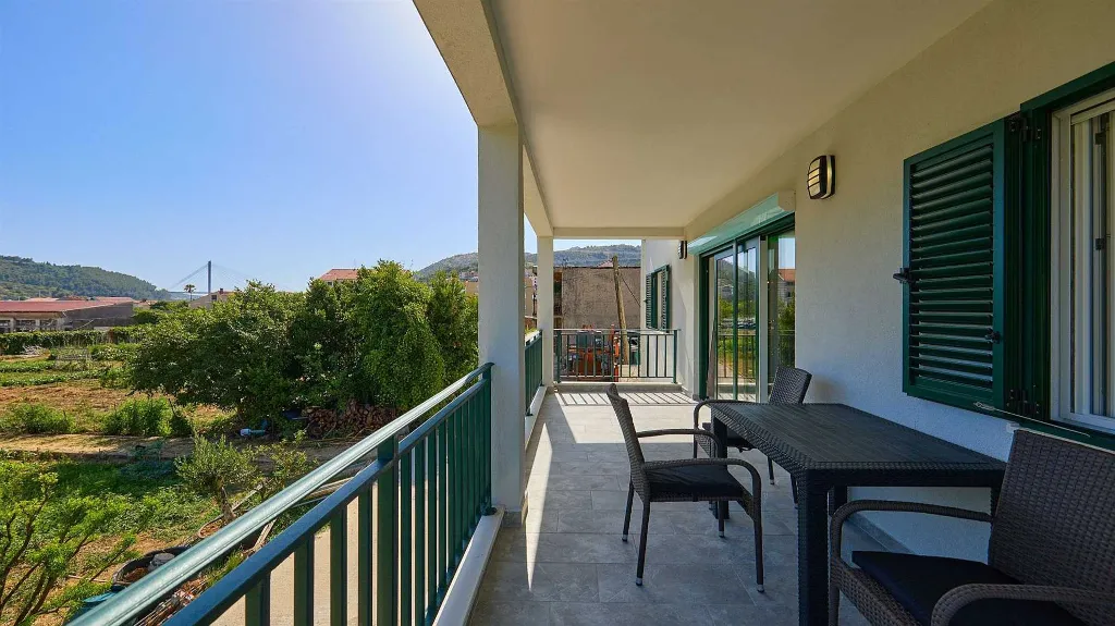 Villa with Pool in Mokošica