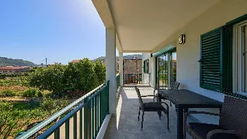 Villa with Pool in Mokošica