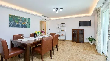 Villa with Pool in Mokošica