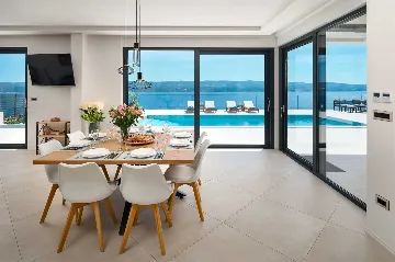 Coastal Retreat Villa with Pool in Lokva Rogoznica