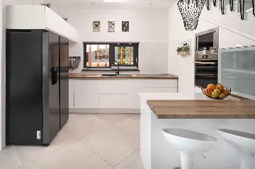 Coastal Retreat Villa with Pool in Lokva Rogoznica