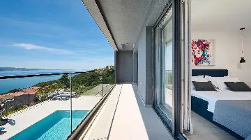 Coastal Retreat Villa with Pool in Lokva Rogoznica