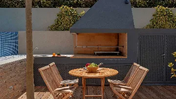 Modern 3-Bedroom Villa in Žrnovo for 6