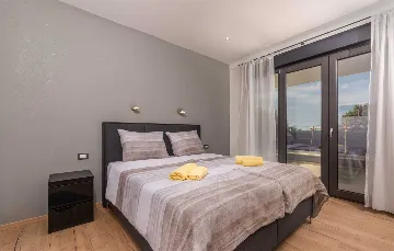 Contemporary Pool Villa Retreat in Krnica