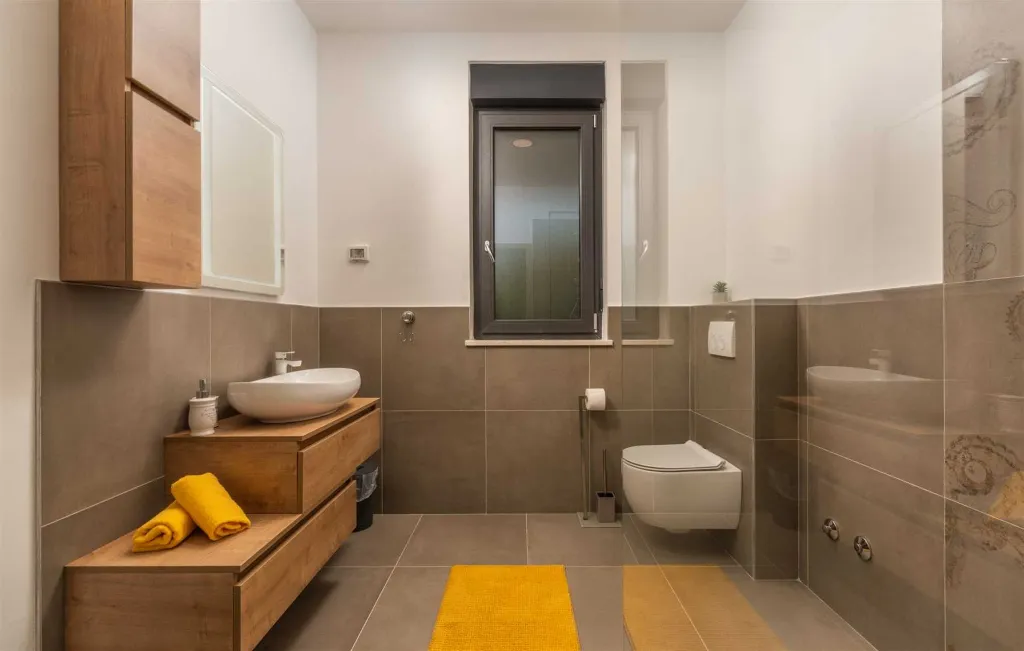 Contemporary Pool Villa Retreat in Krnica