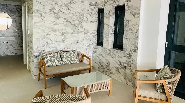 Pet-Friendly Villa with Heated Infinity Pool in Brela