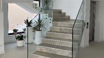 Pet-Friendly Villa with Heated Infinity Pool in Brela