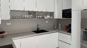 Pet-Friendly Villa with Heated Infinity Pool in Brela