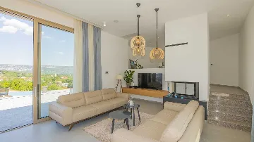 Modern Villa with Heated Outdoor Pool in Zmijavci