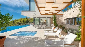 Hvar 4-Bedroom Villa with Sea View & Heated Pool