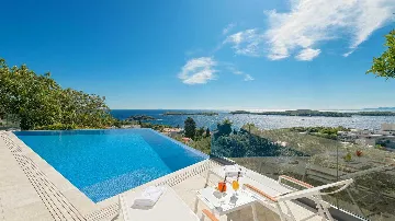 Hvar 4-Bedroom Villa with Sea View & Heated Pool