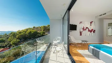 Hvar 4-Bedroom Villa with Sea View & Heated Pool